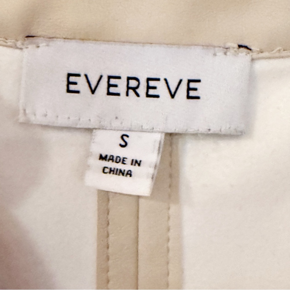 Evereve Ryann Faux Leather Top in Ivory size small - Picture 5 of 10